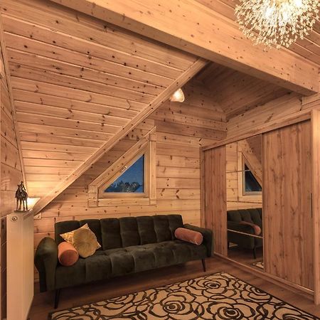 Rezidencia Woodchalet 벨카 롬니차 외부 사진